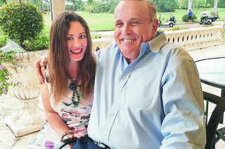 Chce $10 mln od byłego burmistrza