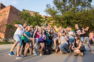 Zjechał już ze swoim tańcem kawał świata. Ostatnio zawitał do Krakowa! Where The Heck is Matt? [ZDJĘCIA, WIDEO]