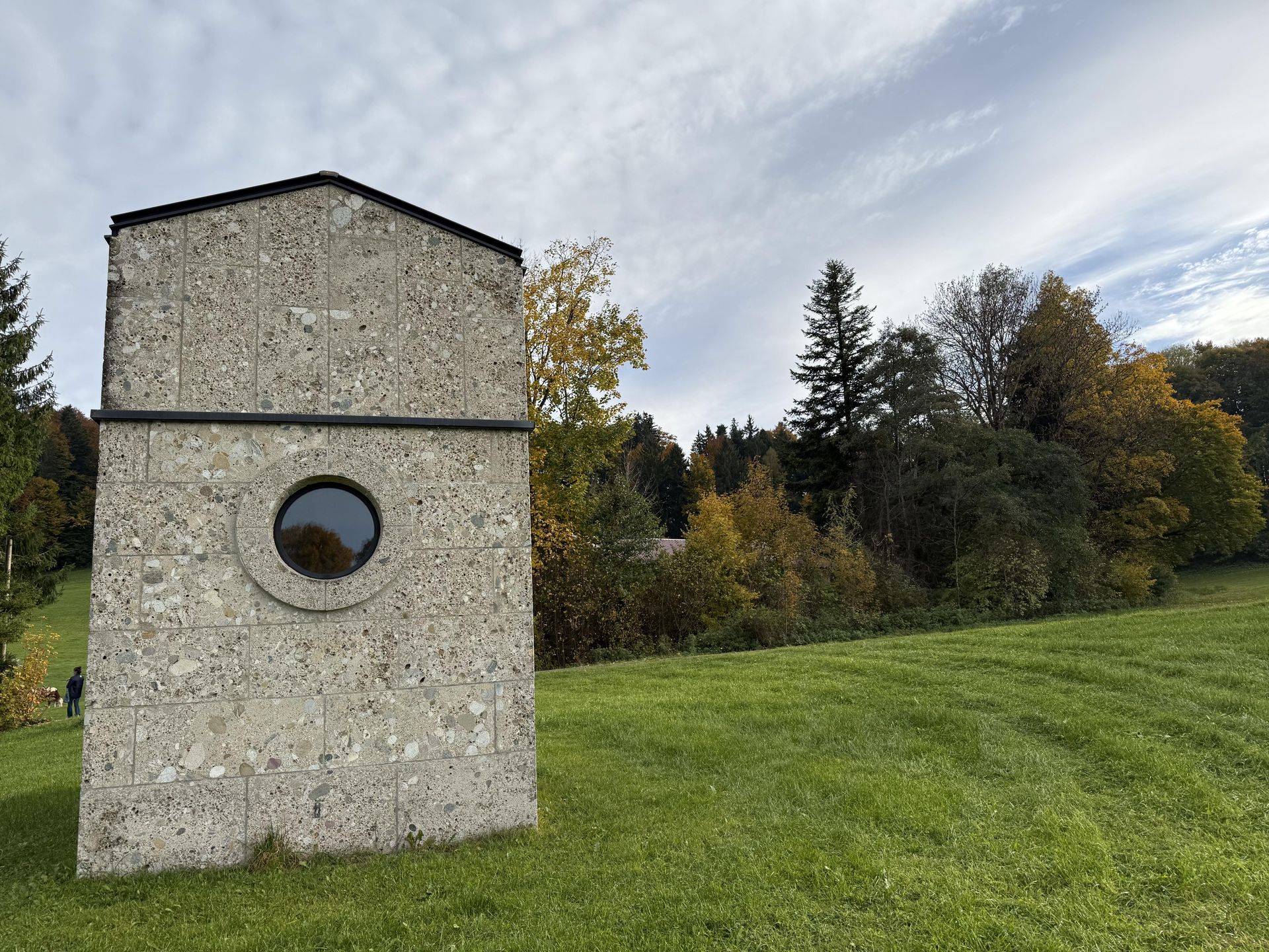 Michele de Lucchi. Kapliczka w Bawarii