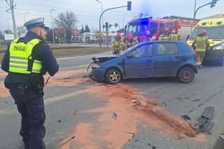 Wypadek w Bydgoszczy! 33-letni sprawca nie miał prawa jazdy [ZDJĘCIA]