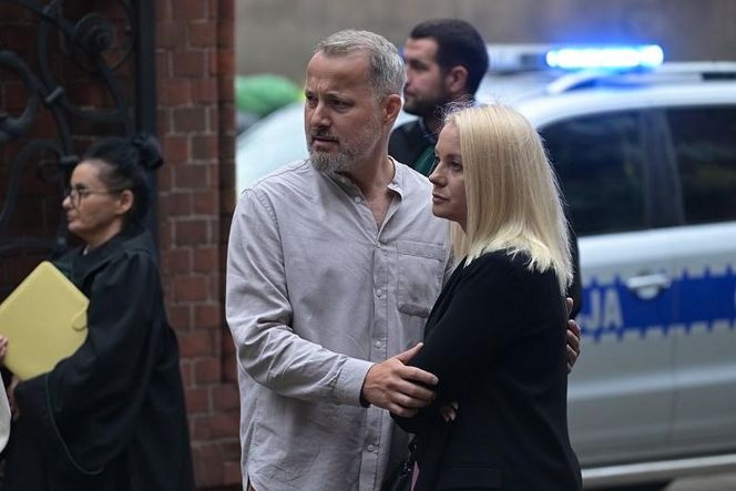 Pierwsza miłość, odcinek 3872: Emilka (Anna Ilczuk), Bartek (Rafał Kwietniewski)