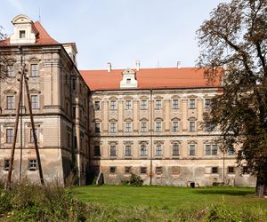 Opactwo Cystersów w Lubiążu od zewnątrz