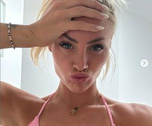 Alisha Lehmann na Ibizie