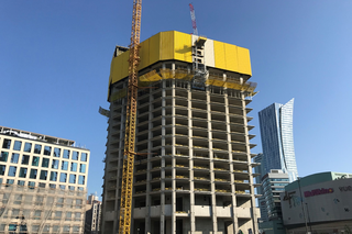 Najnowsza wiązarka marki MAX na budowie najwyższego budynku w UE