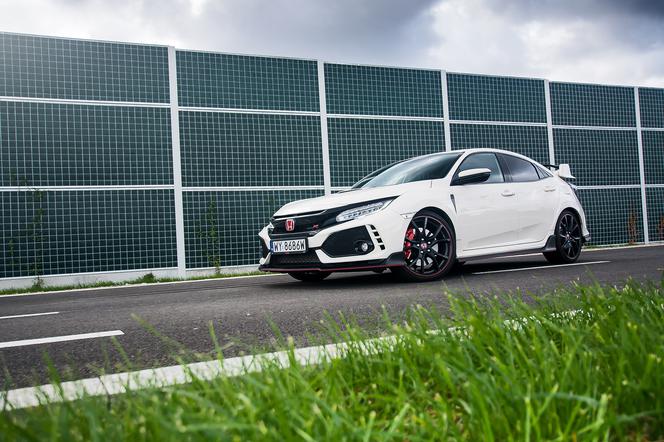 Honda Civic Type R 2.0 i-VTEC Turbo 320 KM