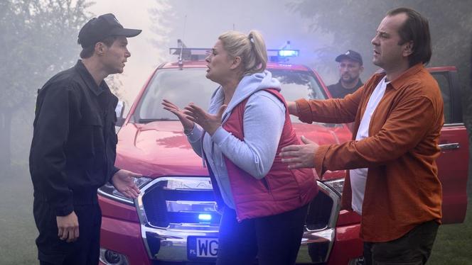 Barwy szczęścia odc. 2384. Aldona (Elżbieta Romanowska), Borys (Jakub Wieczorek)