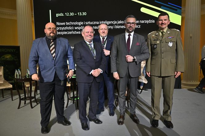 Konferencja Portalu Obronnego, Panel 3: Nowe technologie i sztuczna inteligencja jako kluczowe narzędzia przyszłości: Współpraca nauki, obrony i biznesu na rzecz bezpieczeństwa i rozwoju