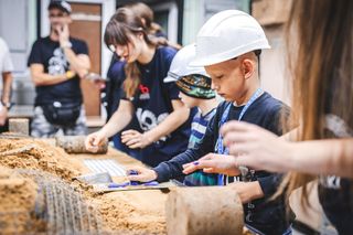 Wielkie święto nauki na Śląsku. Jubileuszowa Noc Naukowców zaprasza do czterech miast