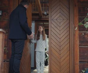 M jak miłość odc. 1869. Hania (Wiktoria Basik), Bartek (Arkadiusz Smoleński)