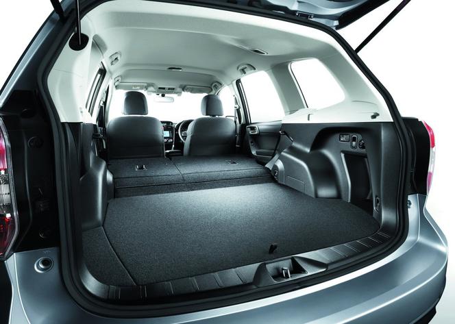 NOWE Subaru Forester 2013