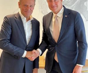 Tusk i ambasador USA spotkali się przy tatarze