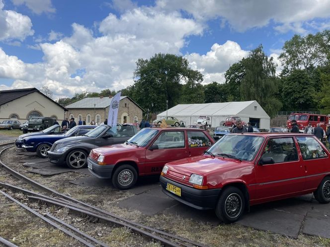 Start Sezonu Starachowickich Klasyków: Święto Motoryzacji w Sercu Przemysłowej Historii Miasta