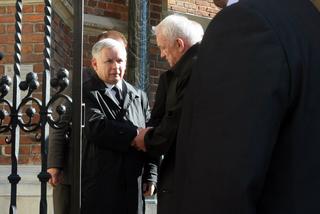 Jarosław Kaczyński odwiedził grób brata Lecha 