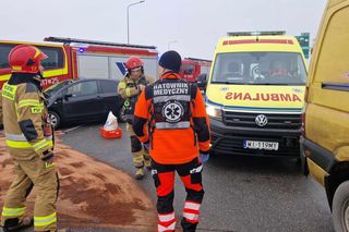 Wypadek na trasie S2. Jedna osoba ranna w zderzeniu czterech aut