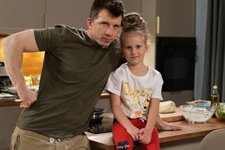 Pierwsza miłość, odcinek 3847: Marlenka (Amelia i Emilia Baranowskie), Alan (Alan Andersz)