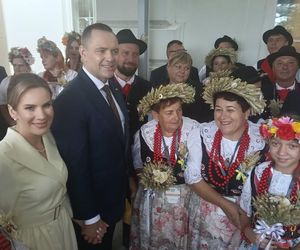 Koło Gospodyń Wiejskich w Puszynie na Dożynkach Prezydenckich w Warszawie