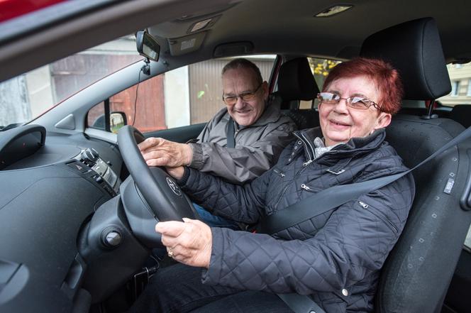 Miłość trafiła nas na cmentarzu