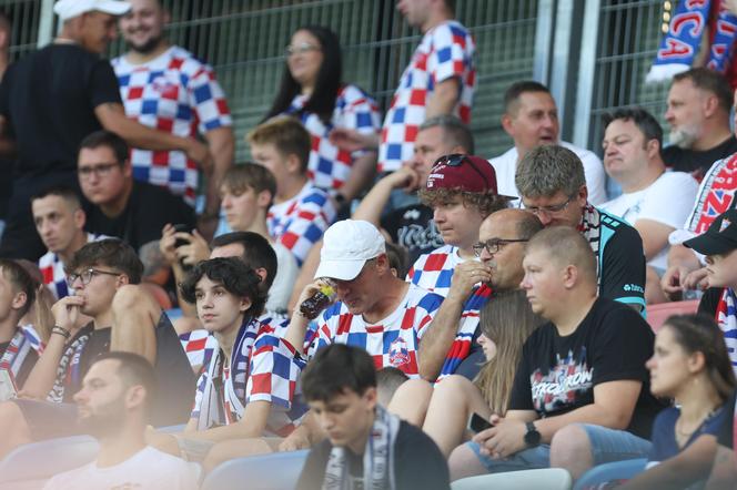 Górnik Zabrze zmierzył się z Rakowem Częstochowa. Kibice na trybunach dopisali