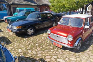 Zabytkowe samochody w Miasteczku Galicyjskim