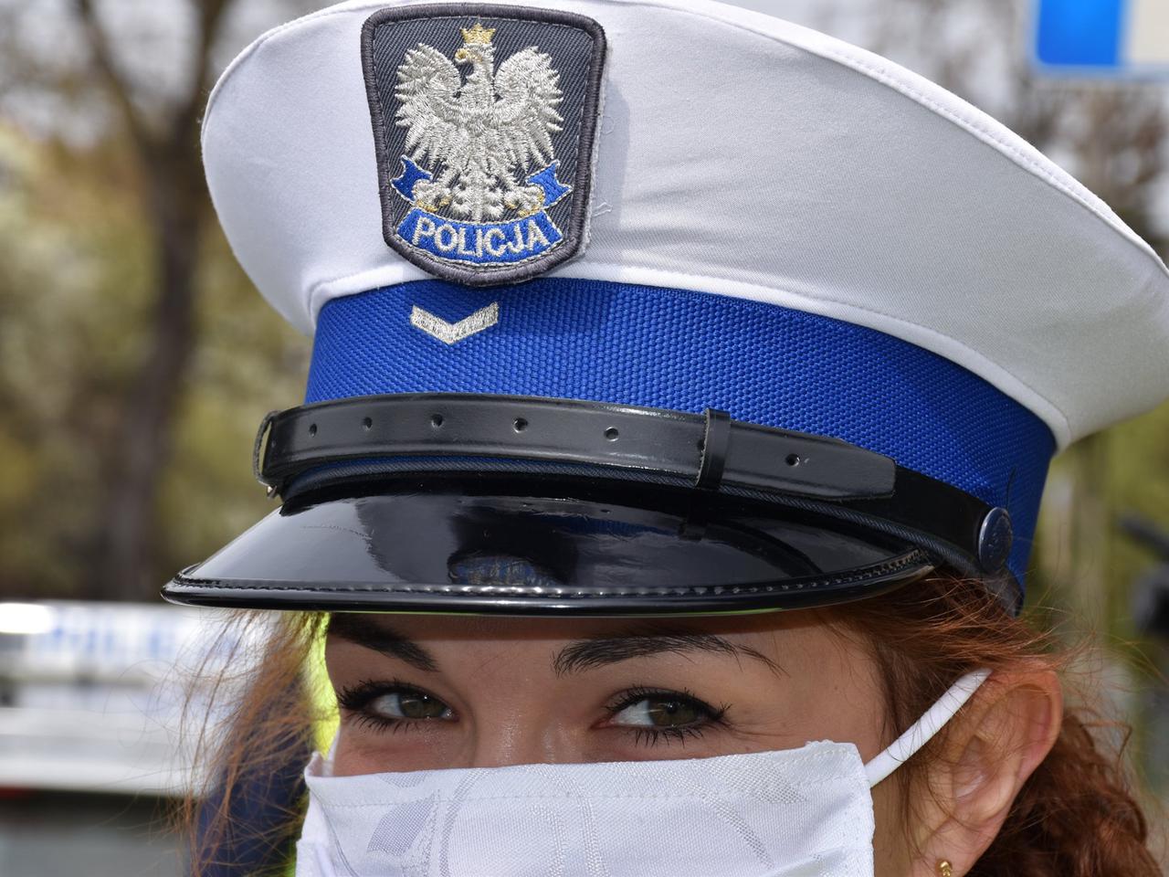 Nie ma maseczki? Są mandaty! Policja kończy z upominaniem!