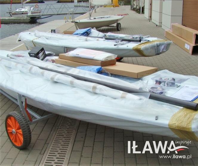 Nowe łodzie i sprzęt w iławskiej Ekomarinie. Odliczanie do żeglarskiego sezonu letniego