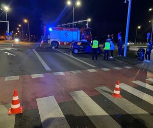 Zderzenie aut przy niedziałających światłach w Lesznie. Sprawczyni dostała mandat i punkty