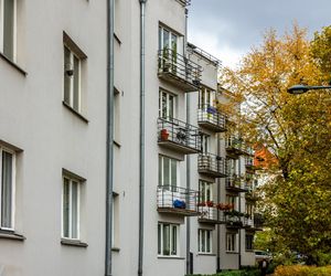 Blok przy ul. Słonecznej 50 w Warszawie