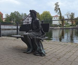 Rzeźby i pomniki, które tworzą Bydgoszcz. Poznaj symbole miasta