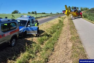 Czołowe zderzenie na szesnastce. 7 osób poszkodowanych, w tym dziecko!