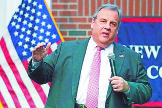 Tłoczno w wyścigu o nominację