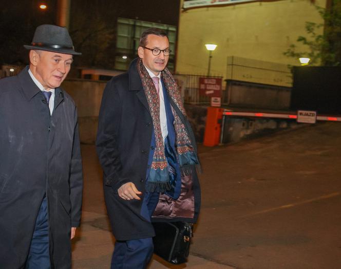 Nadzwyczajna narada w siedzibie PIS w sprawie KNF