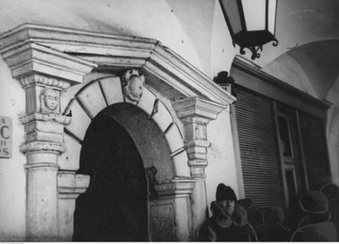 Tak 100 lat temu wyglądał Zamość!