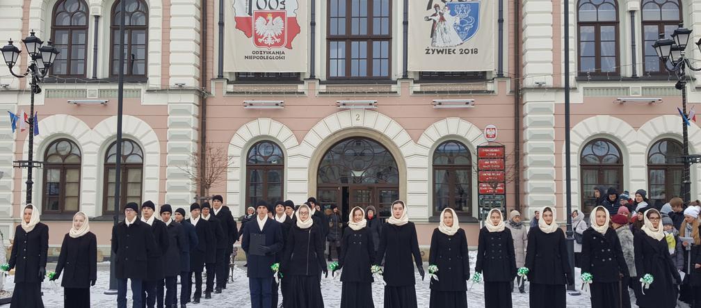 Polonez na żywieckim rynku