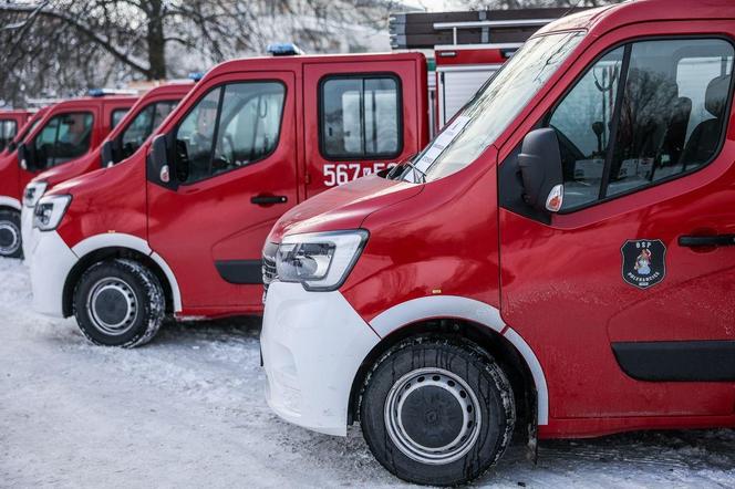 Prawie 50 samochodów trafiło do jednostek OSP.  Także do regionu sądeckiego!