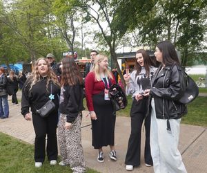 Kortowiada 2025. Koncerty na Plaży Kortowskiej przyciągnęły tłumy. Tak wyglądał drugi dzień imprezy!