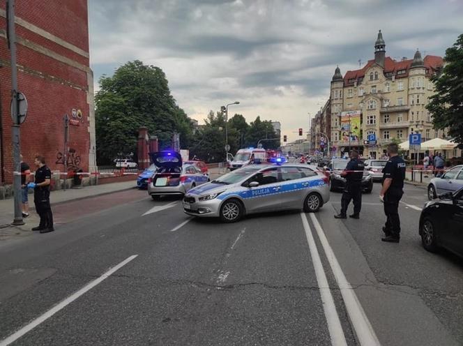 Autobus przejechał młodą kobietę w Katowicach. Kierowca oskarżony