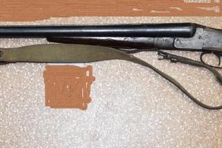 Szydłowiec: Policjanci zlikwidowali w jednym z mieszkań uprawe konopii