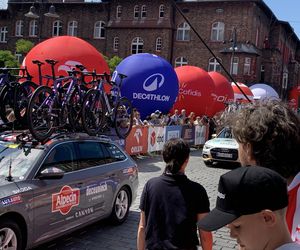 Tour de Pologne 2025. Start w Katowicach Nikiszowcu