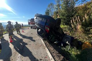Szokujący wypadek w Małopolsce. Po dachowaniu kierowca uciekł. Miał 3,6 promila alkoholu w organizmie