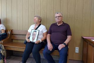 Nie miał skrupułów, wmówił chorym na raka kobietom, że wyleczy je lampami plazmowymi. Obie zmarły