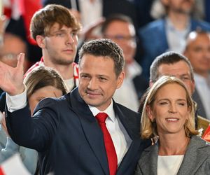 Trzaskowski cały w emocjach! Co za przemówienie! Tłum oszalał