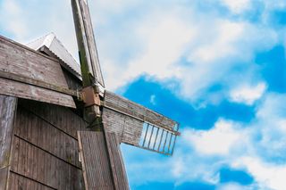 Wiatrak-koźlak w Koźminie Wielkopolskim