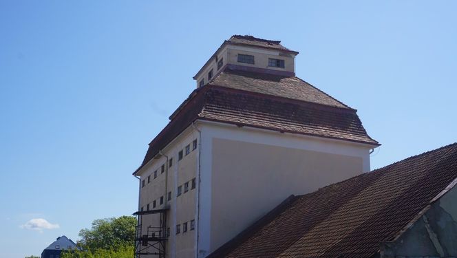 Ten wyjątkowy zabytek w Olsztynie ma ponad 100 lat. Od wielu lat stoi i niszczeje