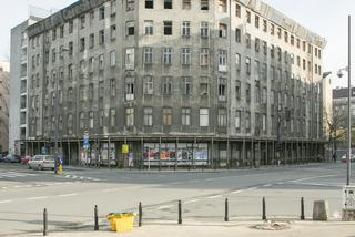 Warszawa się wali