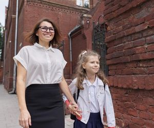 Rozpoczęcie roku szkolnego już w poniedziałek. Ile trwa i o której jest?