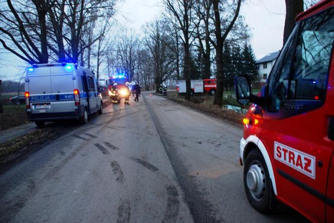 WYPADEK DYWANIK ŚPIĄCZKA MATKA CÓRKA