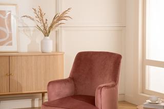 Piękne fotele do salonu. Zobacz ranking do 1000 zł. Co teraz jest modne?