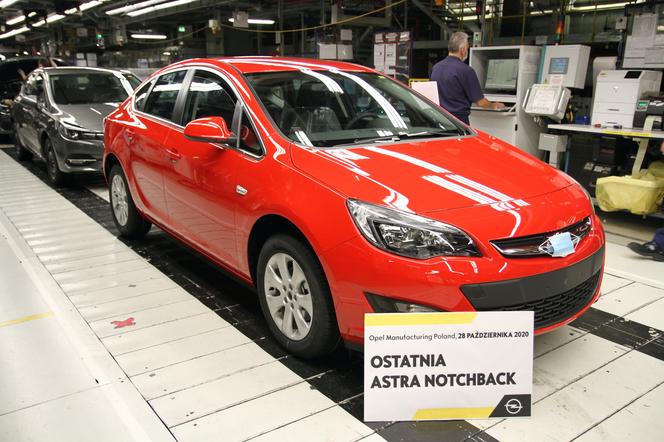 Ostatni Opel Astra Sedan - koniec produkcji w Gliwicach