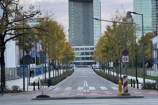 Ul. Fangora przy Muzeum Sztuki Nowoczesnej 