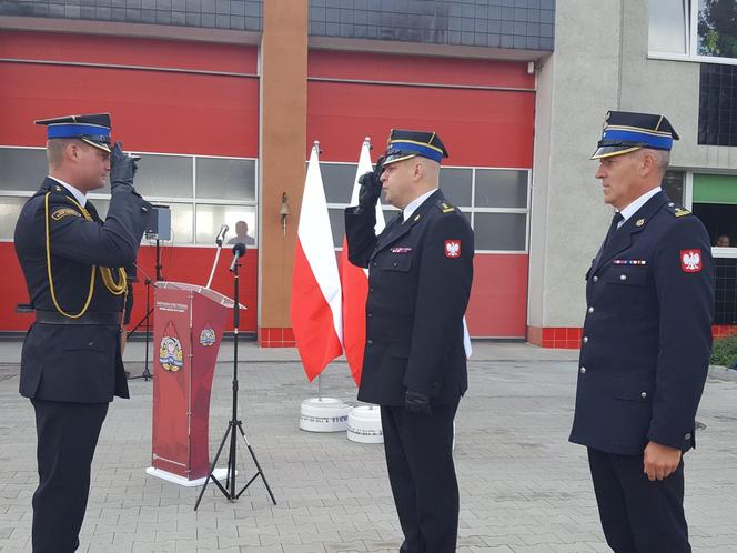 Strażacy z Leszna mają nowy wóz ratowniczo-gaśniczy 